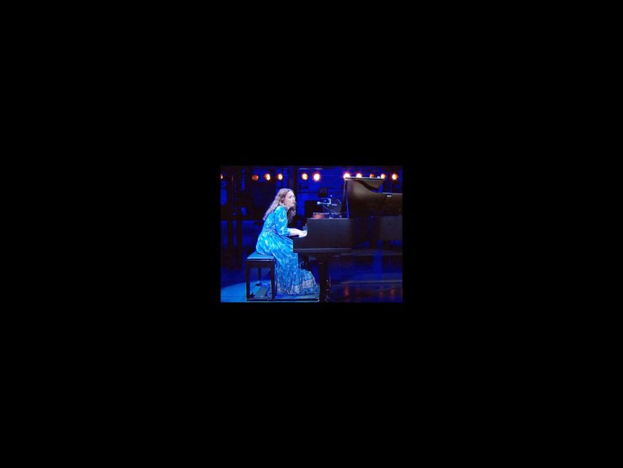 Video Still - On the Scene - Beautiful - The Carole King Musical - Jessie Mueller - square - 10/13