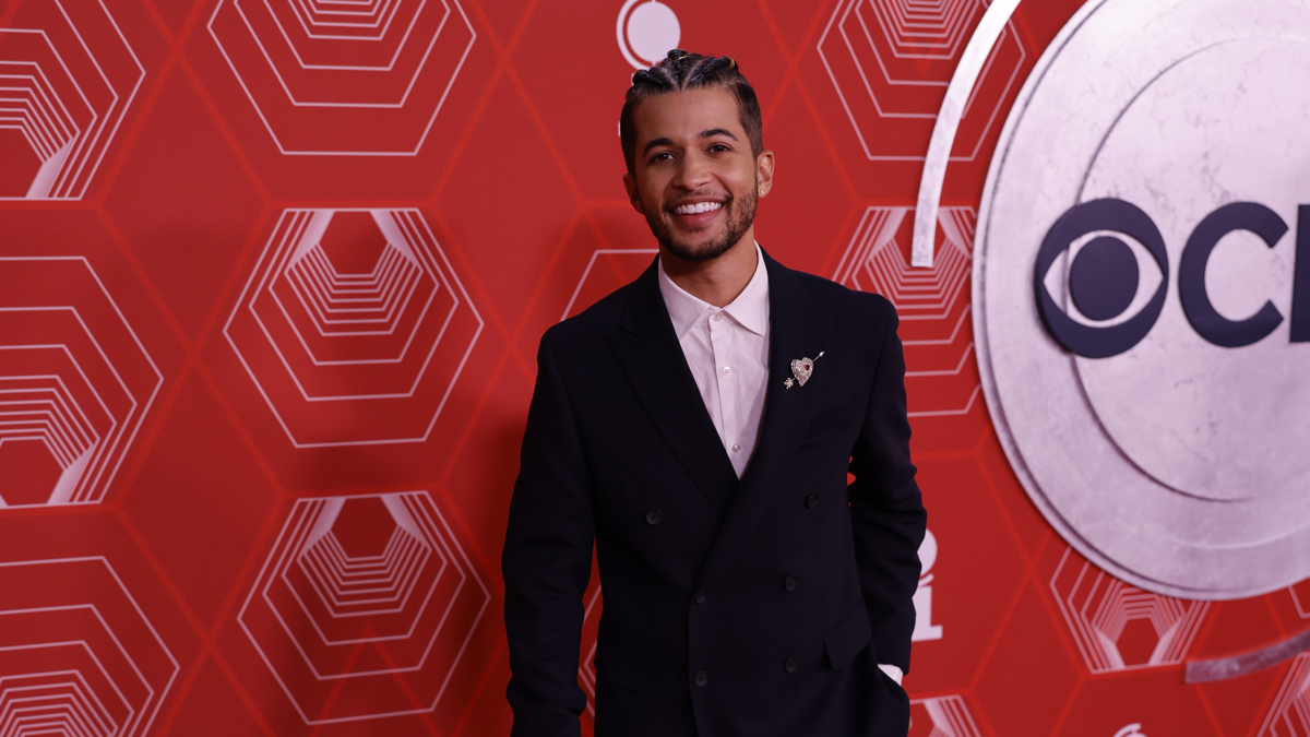 jordan fisher - 2020 tony awards - red carpet - emk